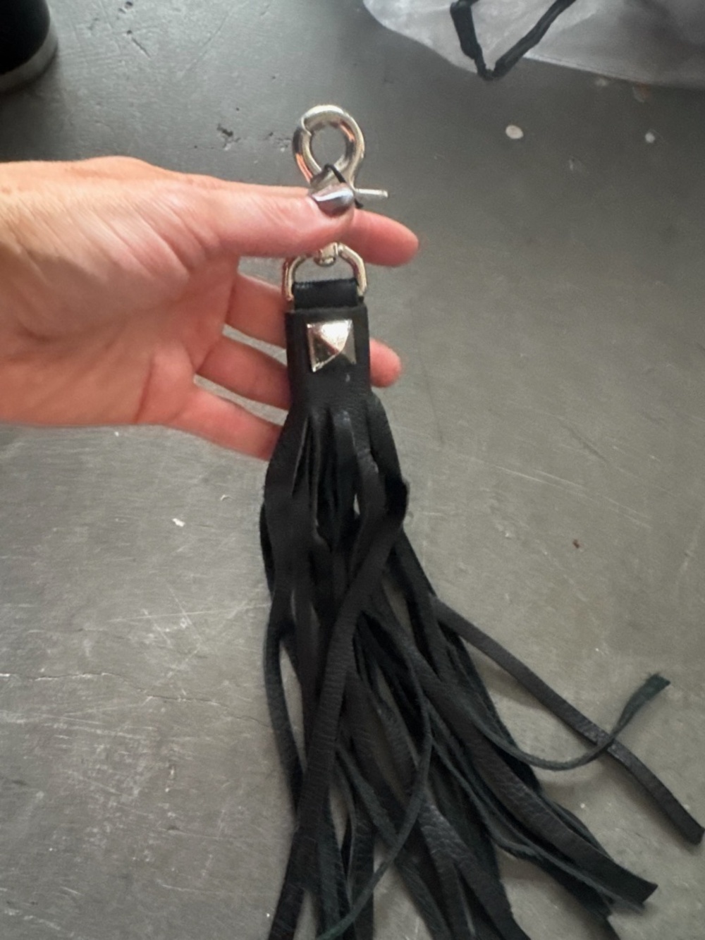 Black Leather Tassel Keychain - Silver Claw Clasp Closure NEW - Picture 3 of 3
